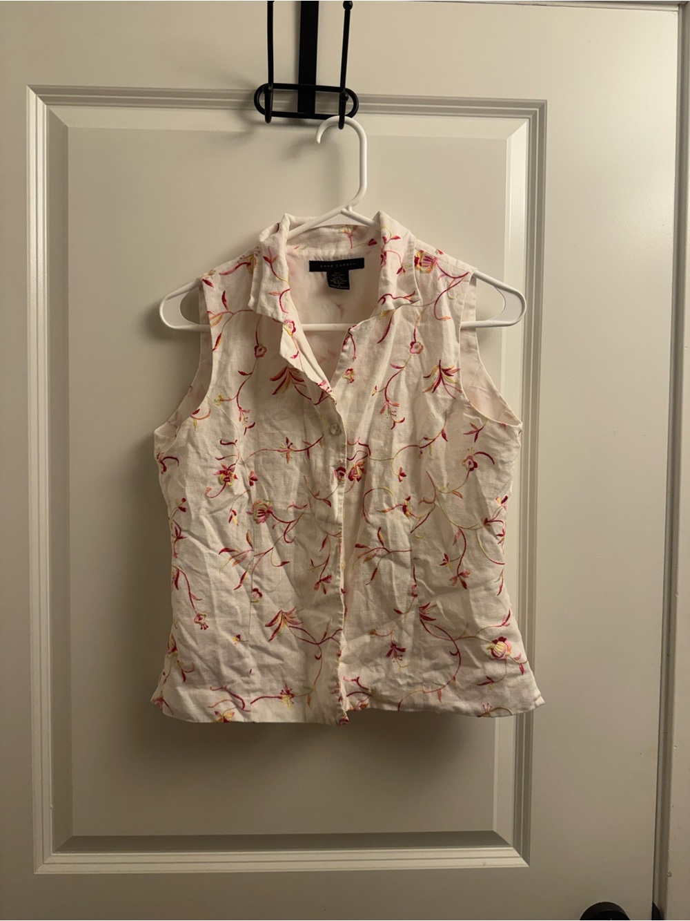 Anne Carson White Sleeveless Floral Button-Up Linen Embroidered Top